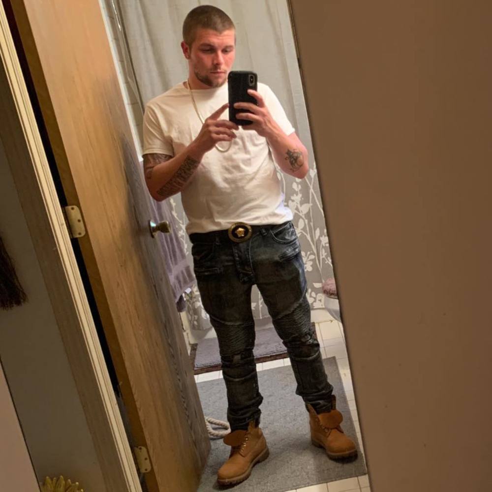Meet your Posher, Dylan